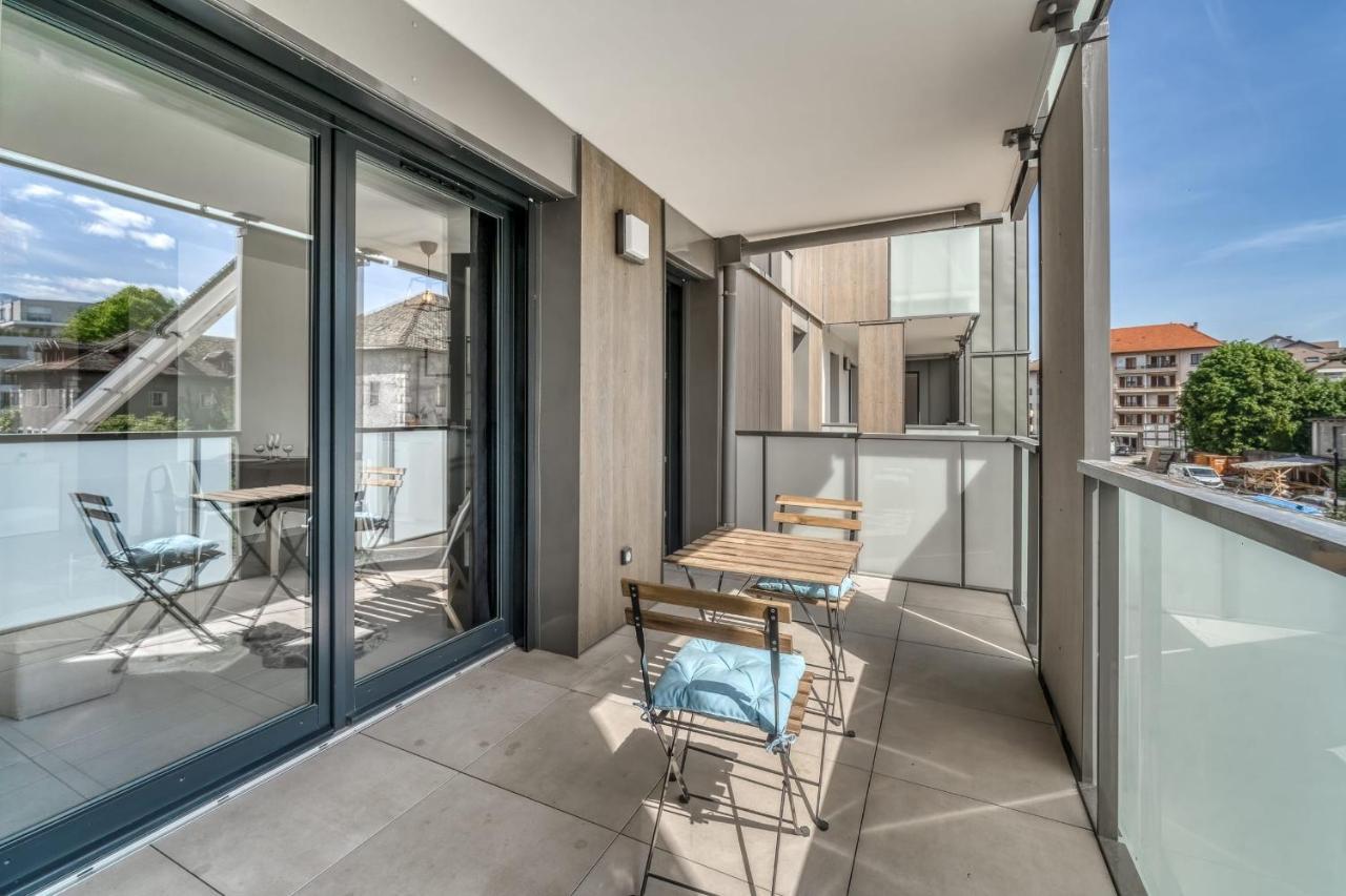 Emergence - Beau T1 pour 2 personnes balcon et garage Annecy Extérieur photo